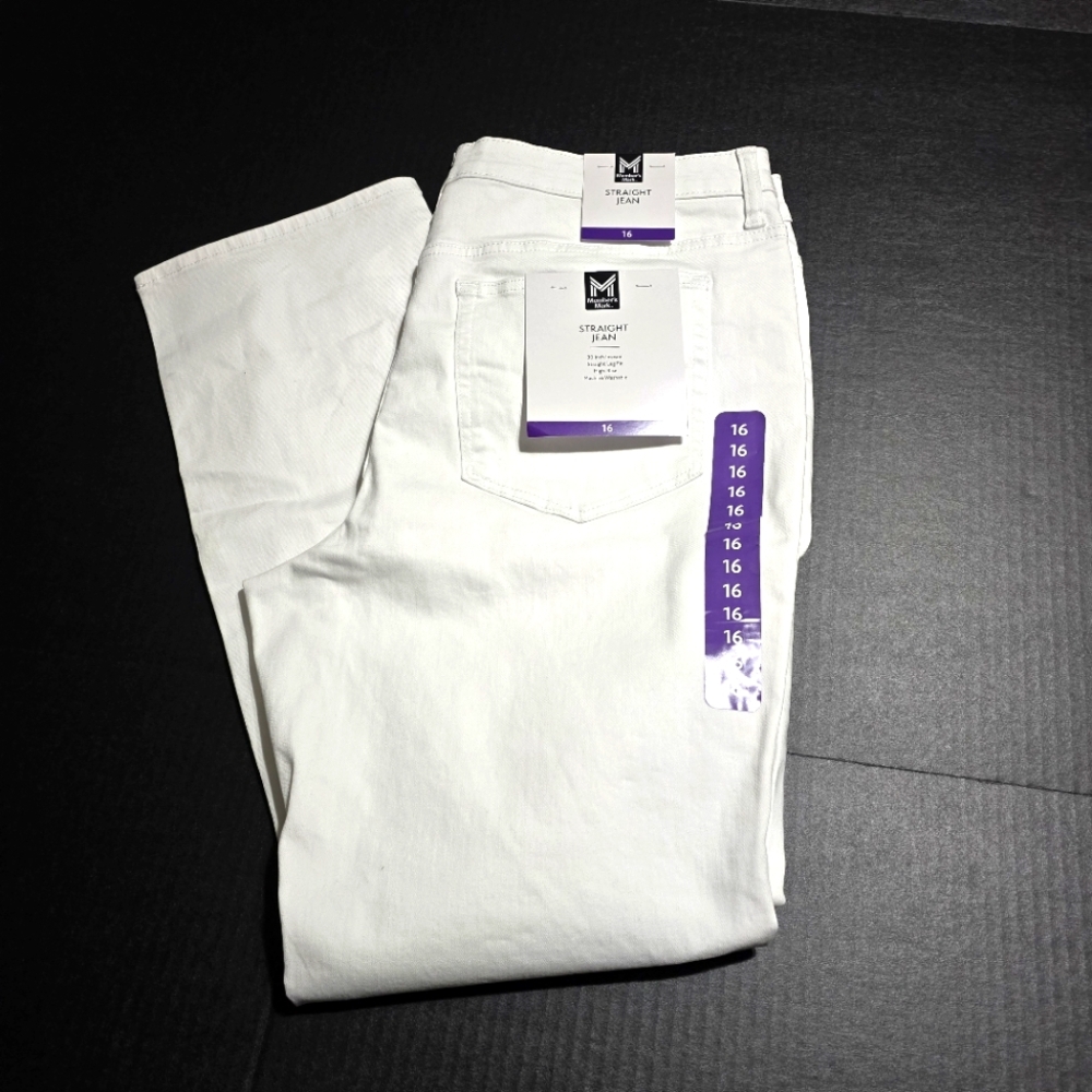 NWT White Straight Leg Jeans Size 16 Members Mark